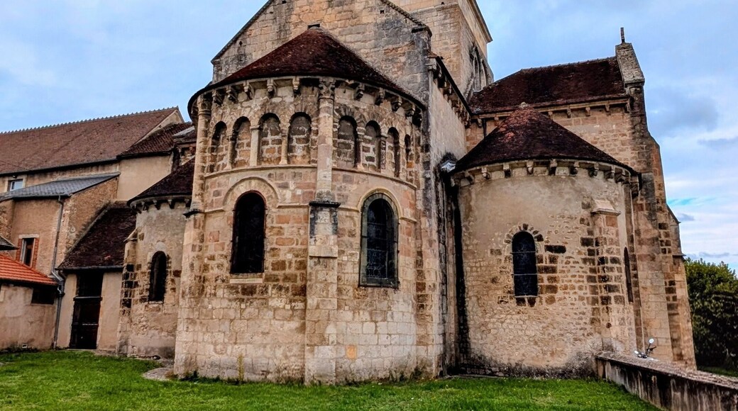 SAINT-AMAND-MONTROND (Cher)