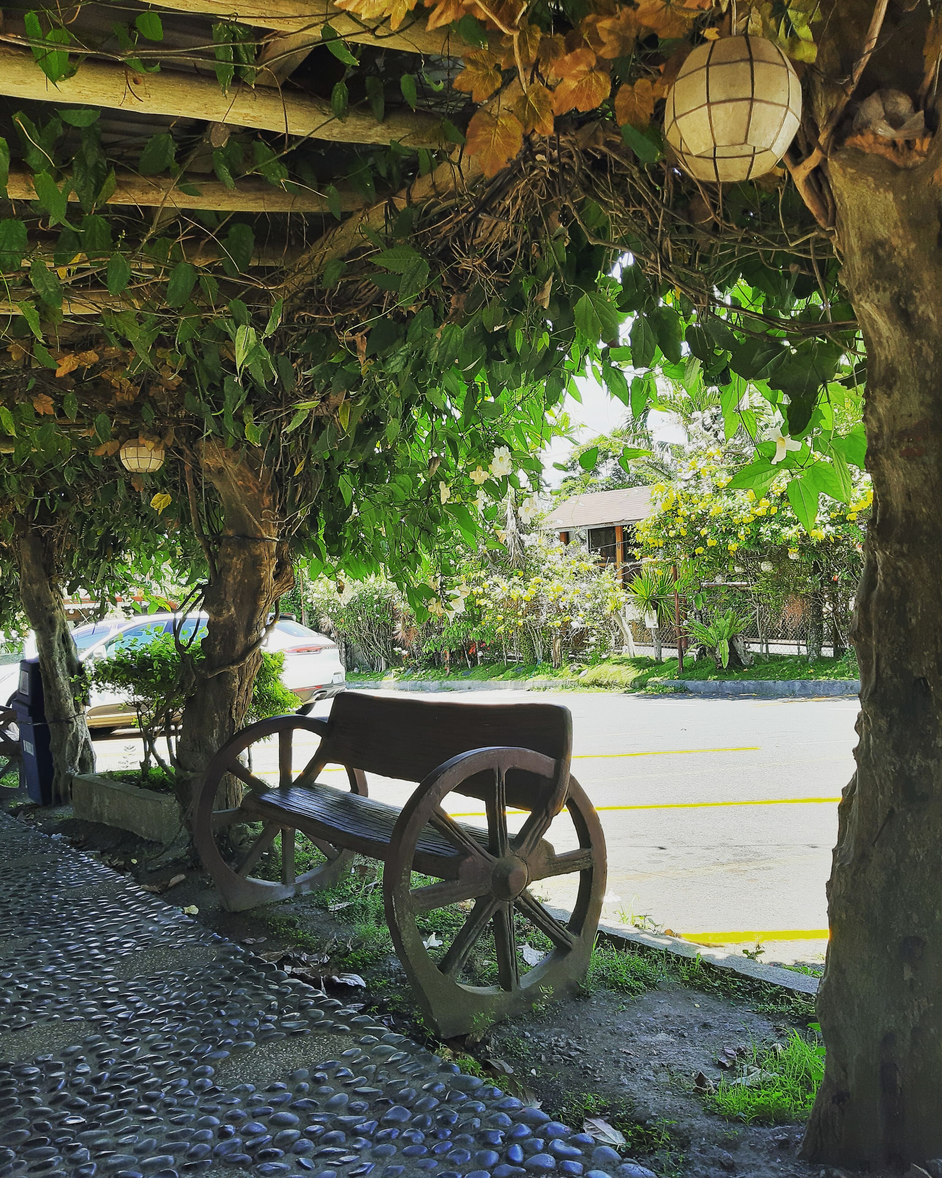 It's been a while since the last time I posted..rather,few years? LOL 🤣 anyways, enjoy this pic . #Tagaytay #Bench #Cavite