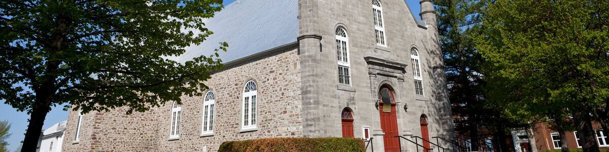Rural stone Church (Vaudreuil, Quebec, Canada)