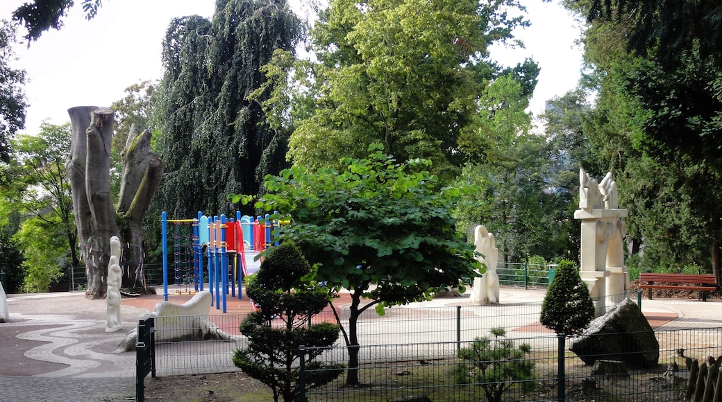 This building is indexed in the Base Mérimée, a database of architectural heritage maintained by the French Ministry of Culture, under the reference IA67014102 .