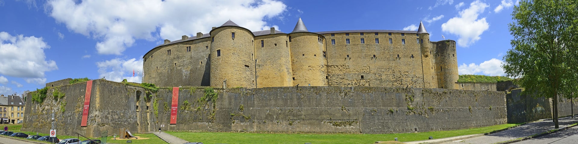 Chateau Fort de Sedan. It is the largest fortified medieval castle in Europe with a total area of 30000 square metres