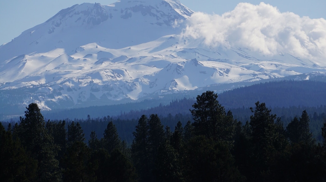 Clouds coming over middle sister!