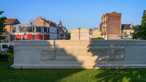 Memorial dedicated to the French and English armies who fought during World War 1 situated in the city center of Soissons in Aisne, Picardie, France