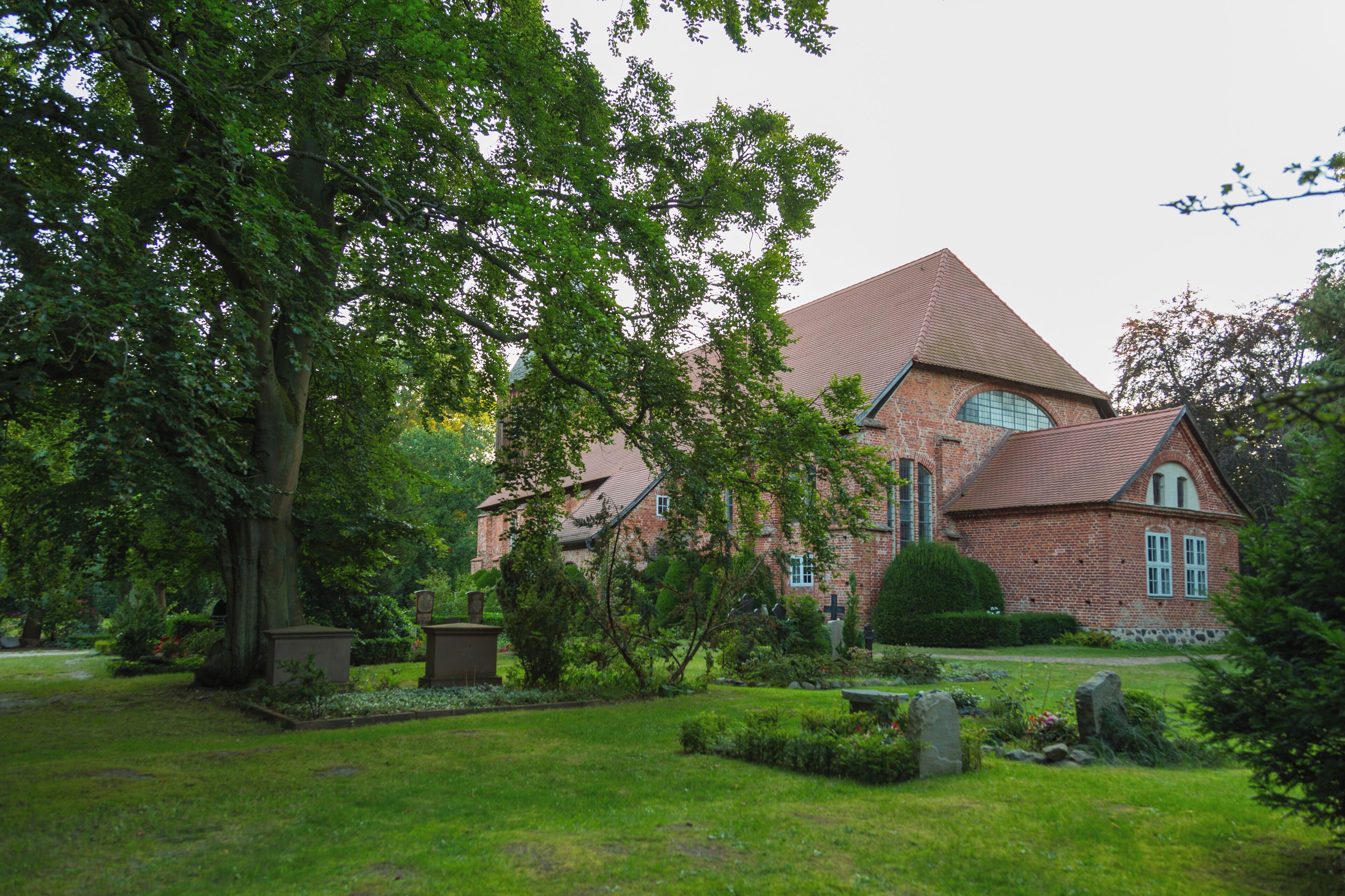 This is a photograph of an architectural monument. It is on the list of cultural monuments of Prerow, no. 10746