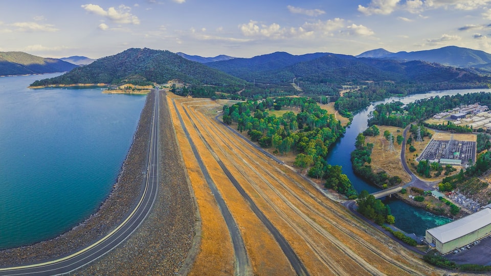 Scenic aerial panorama of Lake Eildon Dam and Goulburn River. Melbourne, Australia
