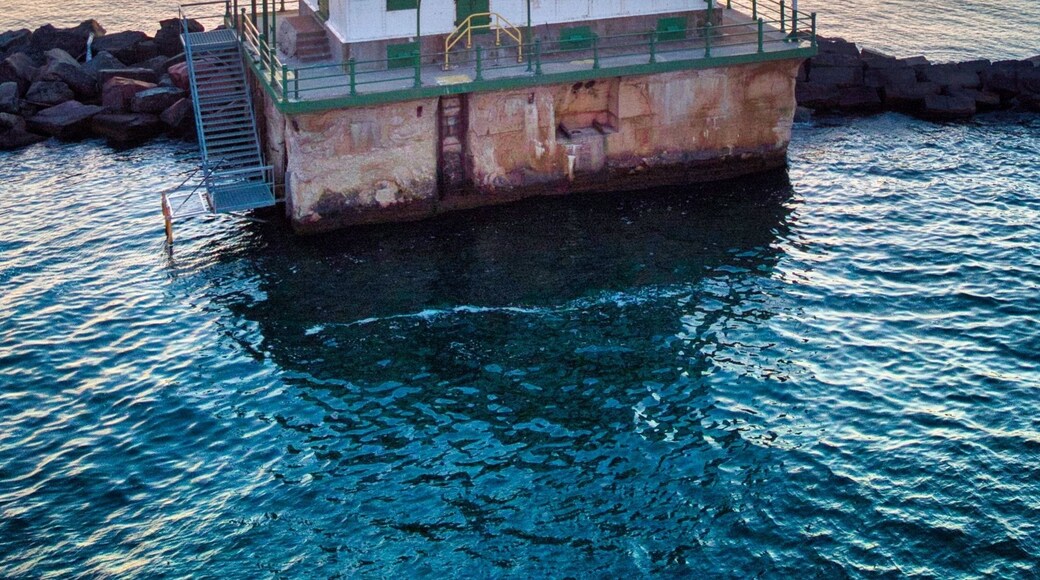 แอชตาบิวลา