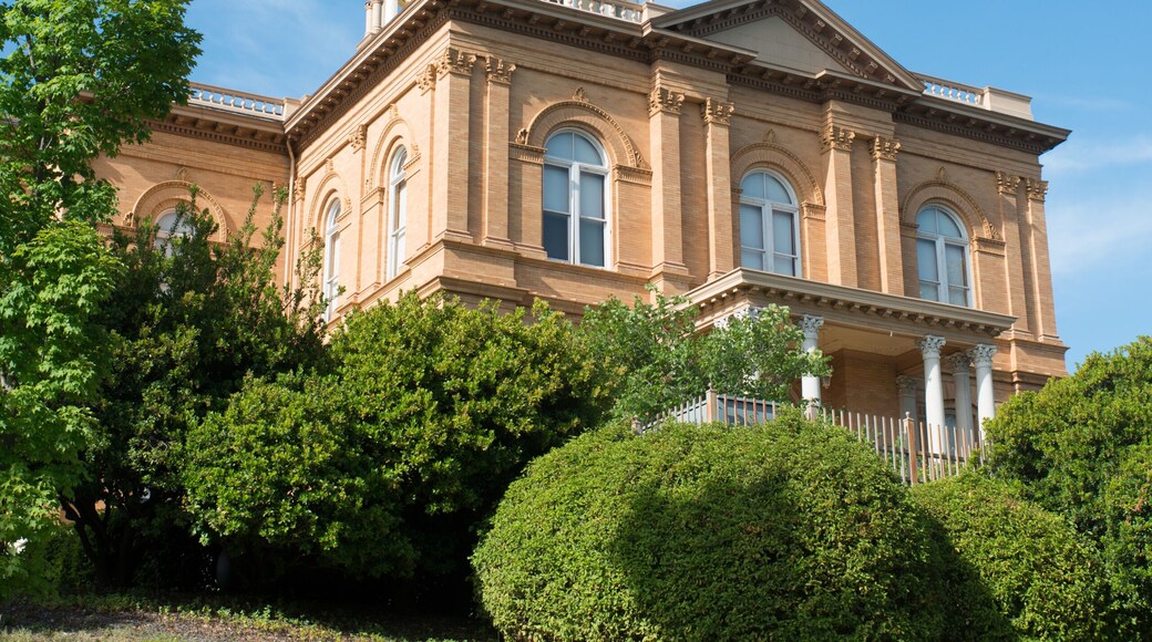Historic Auburn Courthouse