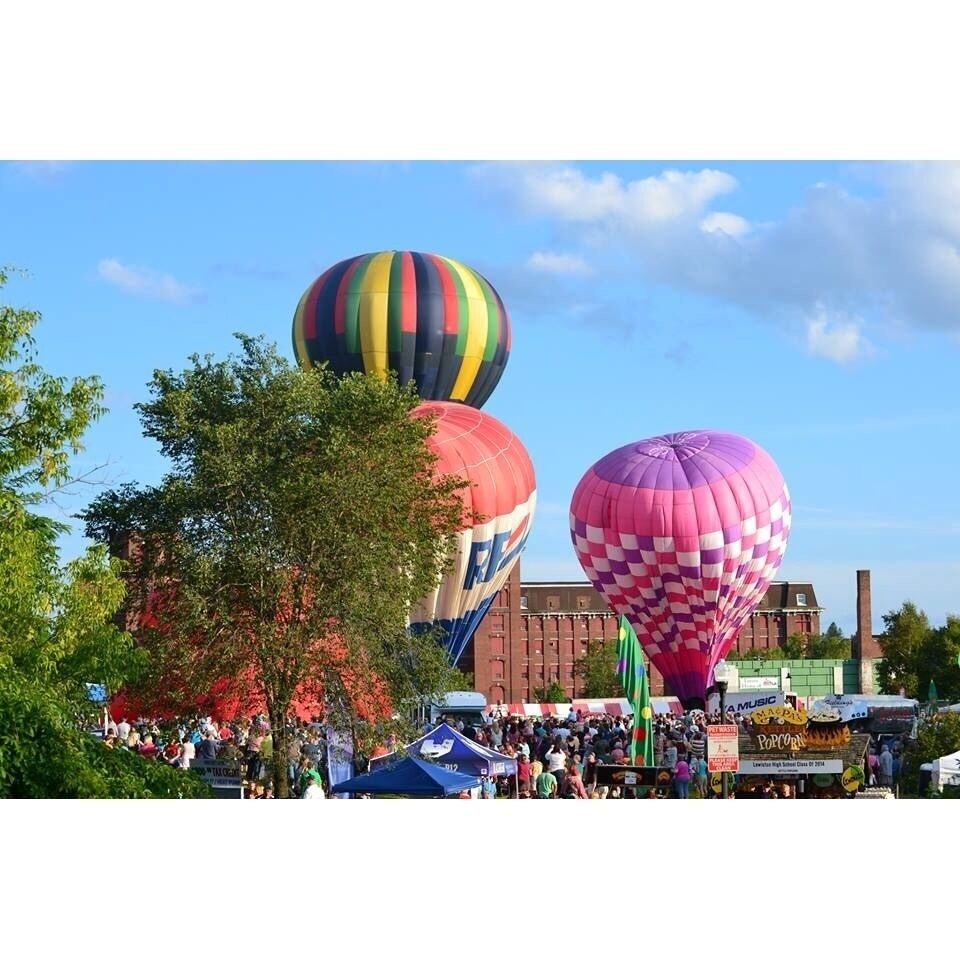 The Balloon Fest underway.