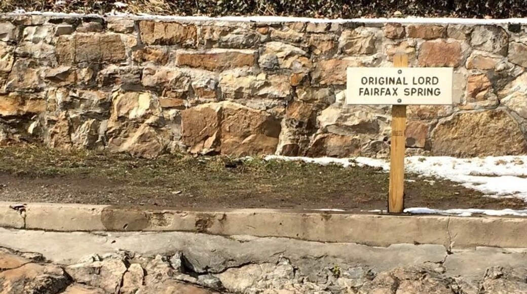 Berkley springs. It's winter time and the water is still 70 something degrees, flowing up from the ground. Very much drinkable as it sits! The minerals in this water was said to cure many illnesses! #waterlust