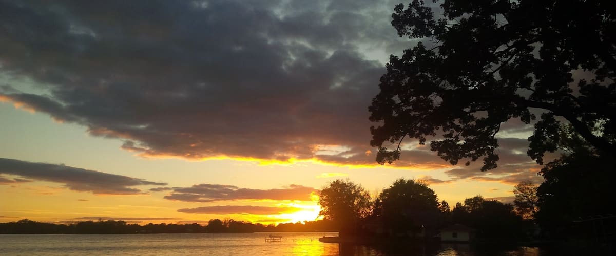 Medium sized lake in Burlington, WI. Great place to put your boat in the water for the day.