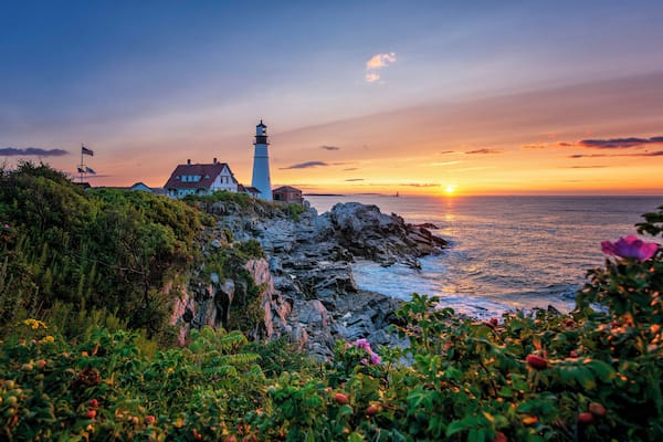 Breathtaking sunrises and views of the Atlantic, a wonderful lighthouse, and a huge beautiful park, what else can you ask for? We went there very early on a cold September morning and it was worth the effort. The place is in the middle of a big park with plenty of parking spaces.
#MyBackyard