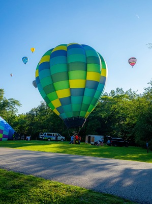 hot air balloon