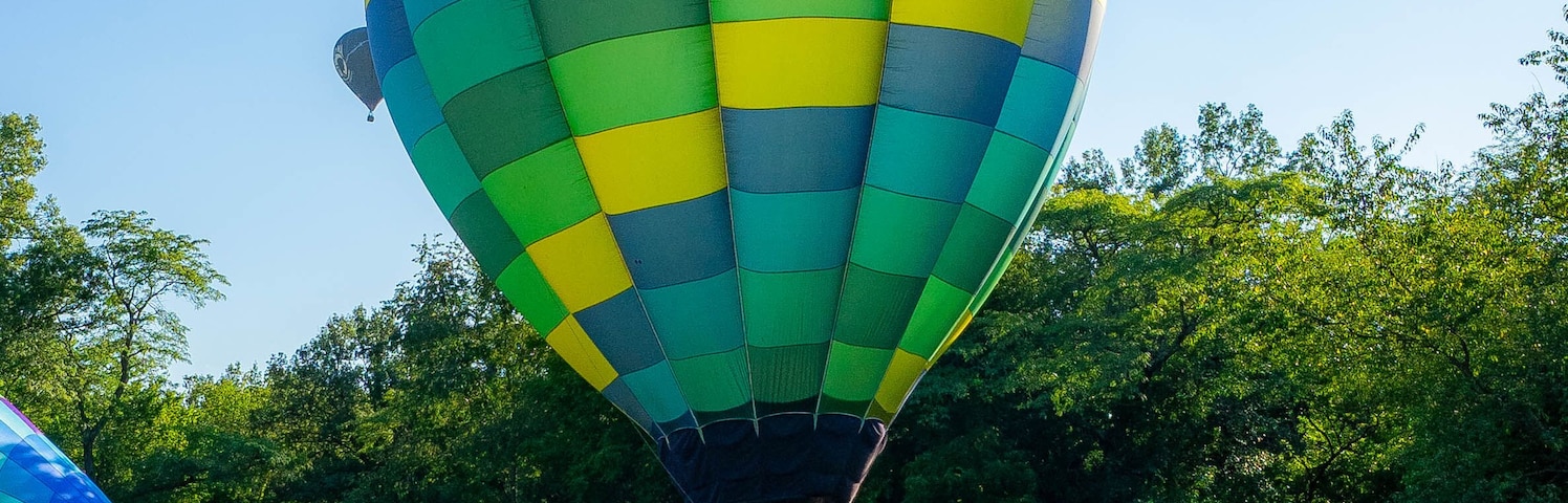 hot air balloon