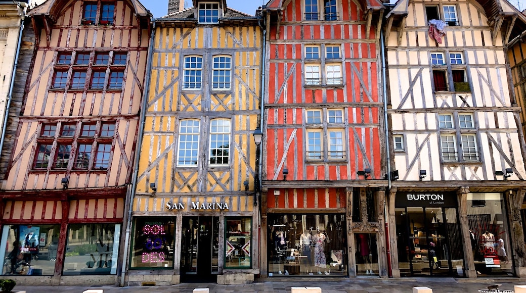 The historic capital of the Champagne region, Troyes has a charming old town Vieux Troyes, which reveals its rich heritage. Perfectly preserved half-timbered houses from the medieval and Renaissance periods are found throughout the town. Wonderful examples of half-timbered houses are on the Rue Klébert, the Rue Emile Zola, and the Ruelle des Chats.