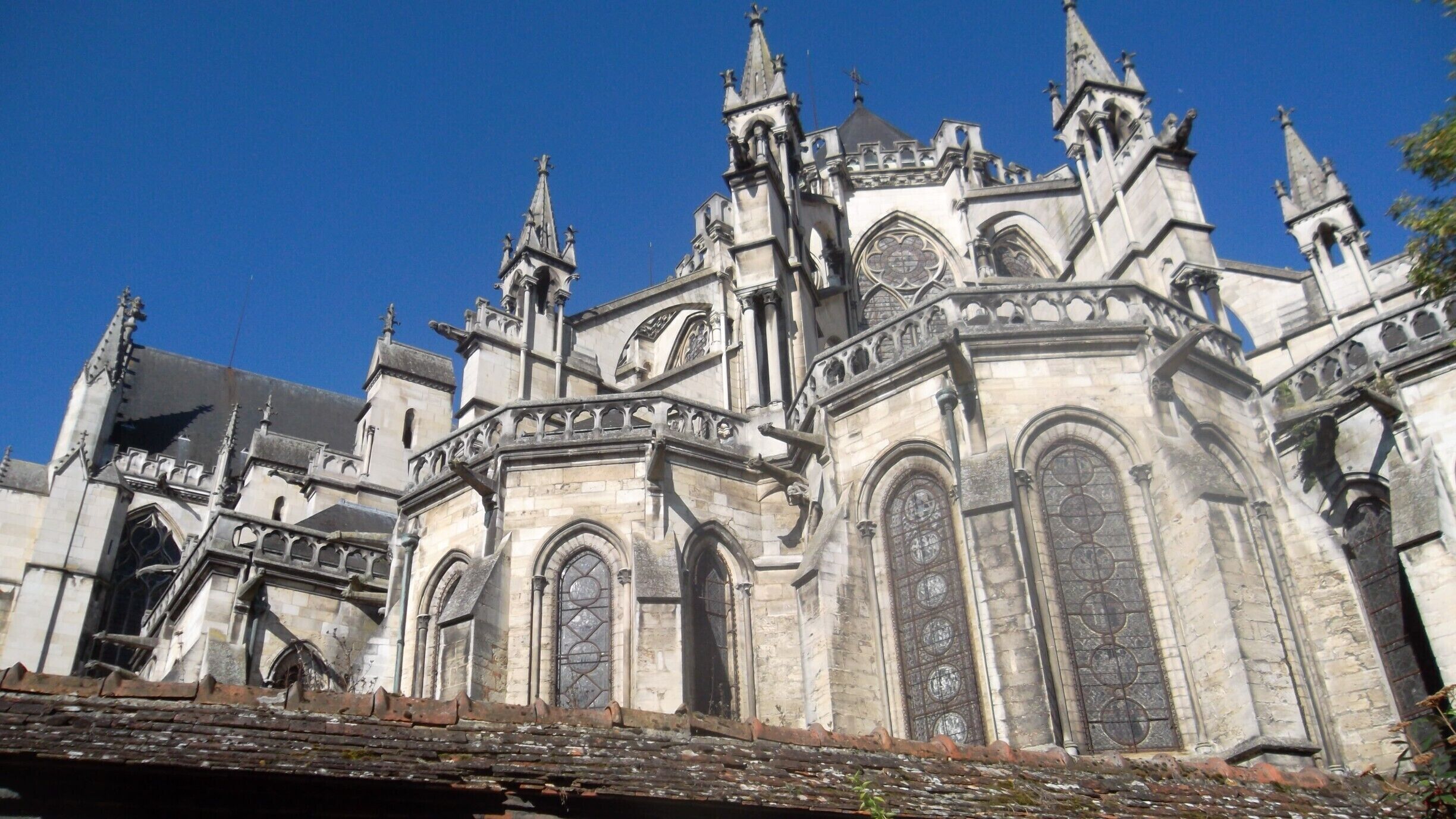 This isn't one of the best known cathedrals in France but it certainly deserves a visit. Fine gargoyles,wonderful stained glass and the place where the rules for the Knights Templar were drawn up.