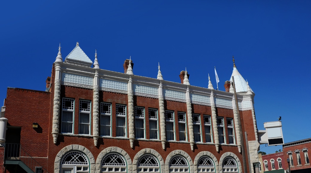 كاونسيل جروف