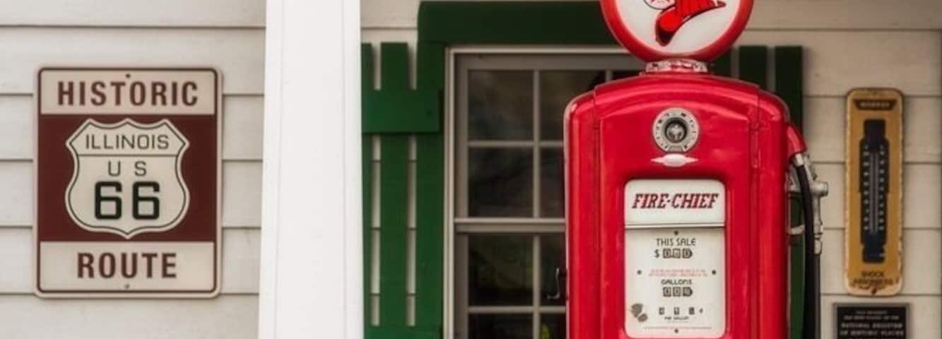 Texaco Gas Station on Route 66. 
www.lawrencetellezphotos.com
#gasstation #texaco #texacostation #route66 #vintage