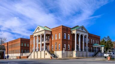 Old Gilmer County Courthouse