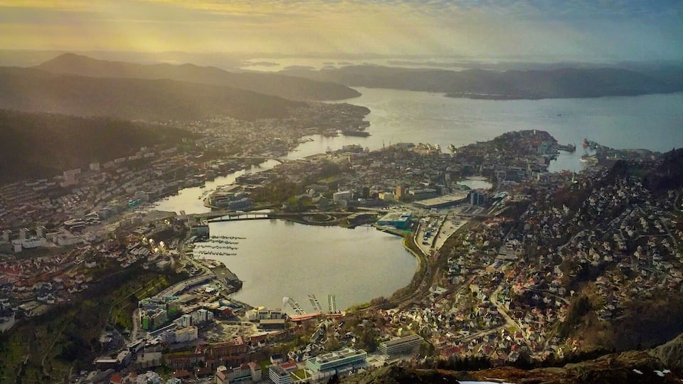 Beautiful views over Bergen from Mount Ulriken in Norway. 😍