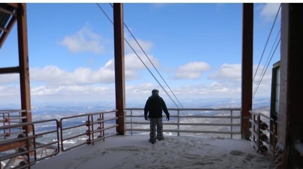 Looking out over New Hampshire's White Mountains from atop Franconia Notch. Looking towards Maine from 4100 feet.