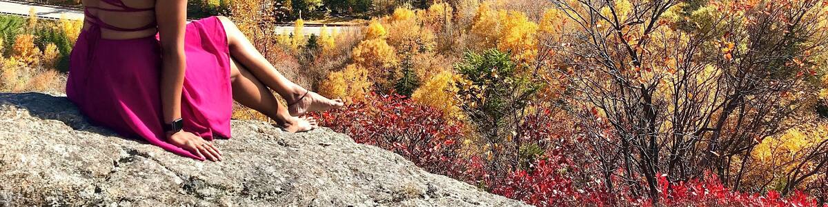 This beautiful view is located in white mountains, New Hampshire..I had a bliss of my first fall here.. #MyBackyard