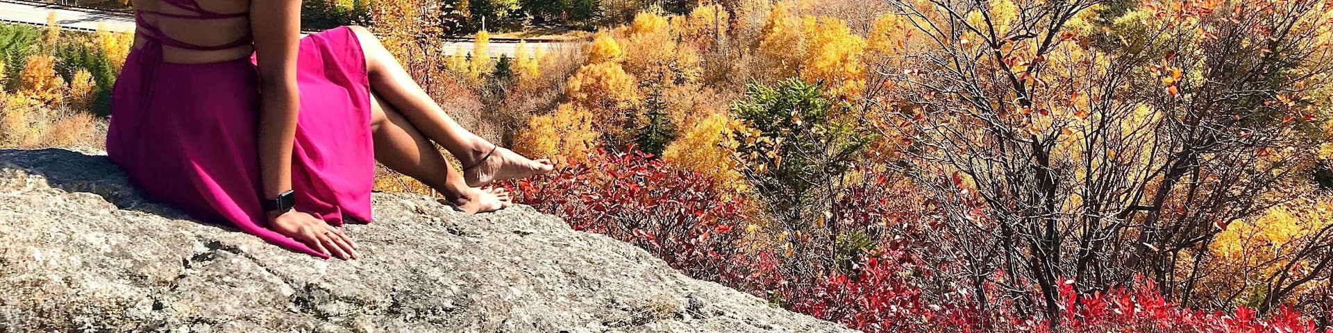 This beautiful view is located in white mountains, New Hampshire..I had a bliss of my first fall here.. #MyBackyard