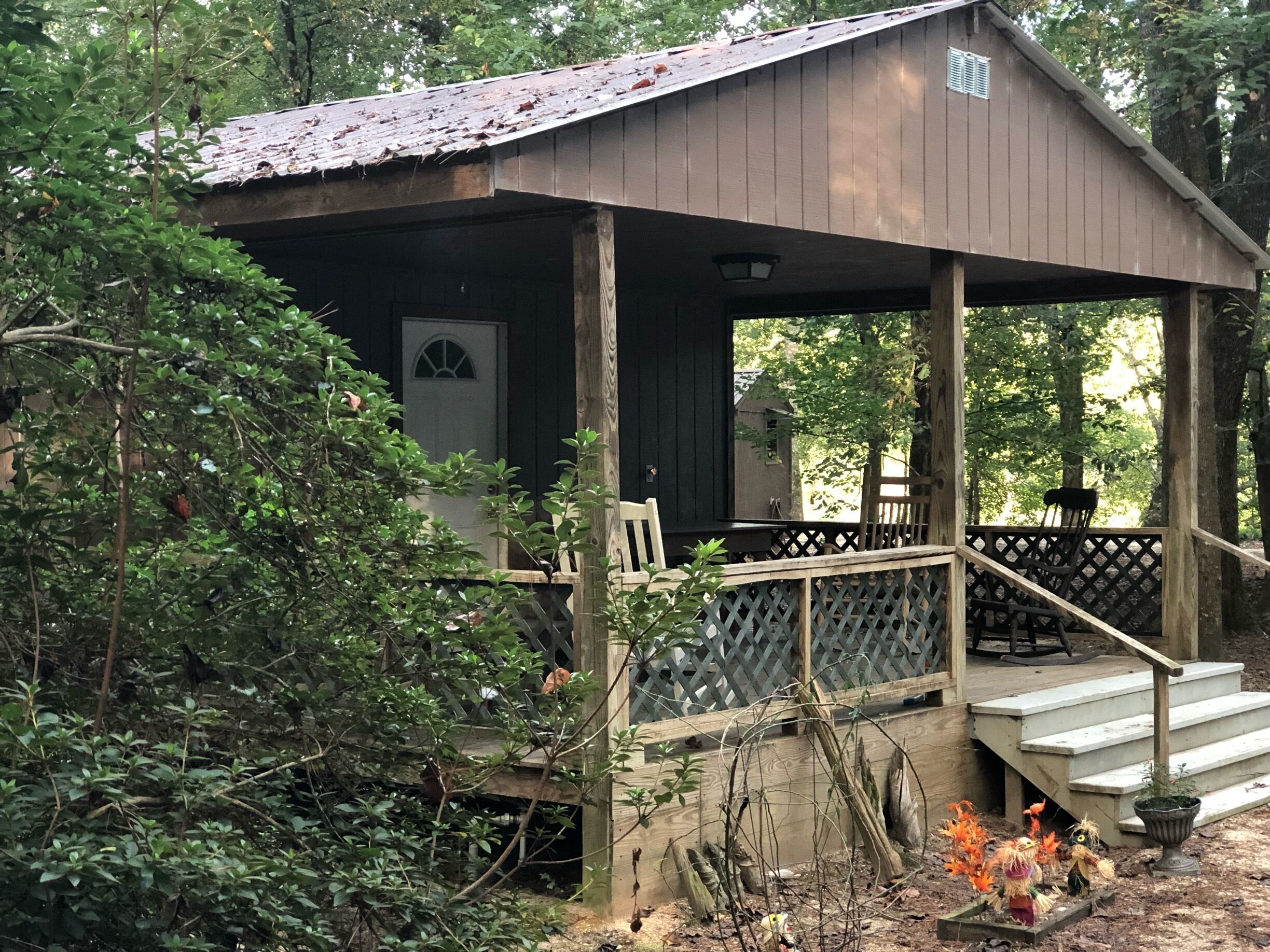 Visit Frugal Family Travelers blog to learn more about this great location, to receive the travel itinerary and to discover more great places like this:

Rustic Little Cabin in the Great Big Woods

https://frugalfamilytravelers.blogspot.com/2018/10/rustic-little-cabin-in-great-big-woods.html

Follow us on:

Facebook: https://www.facebook.com/frugalfamilytravelers

Twitter: @FrugalFamTrav
