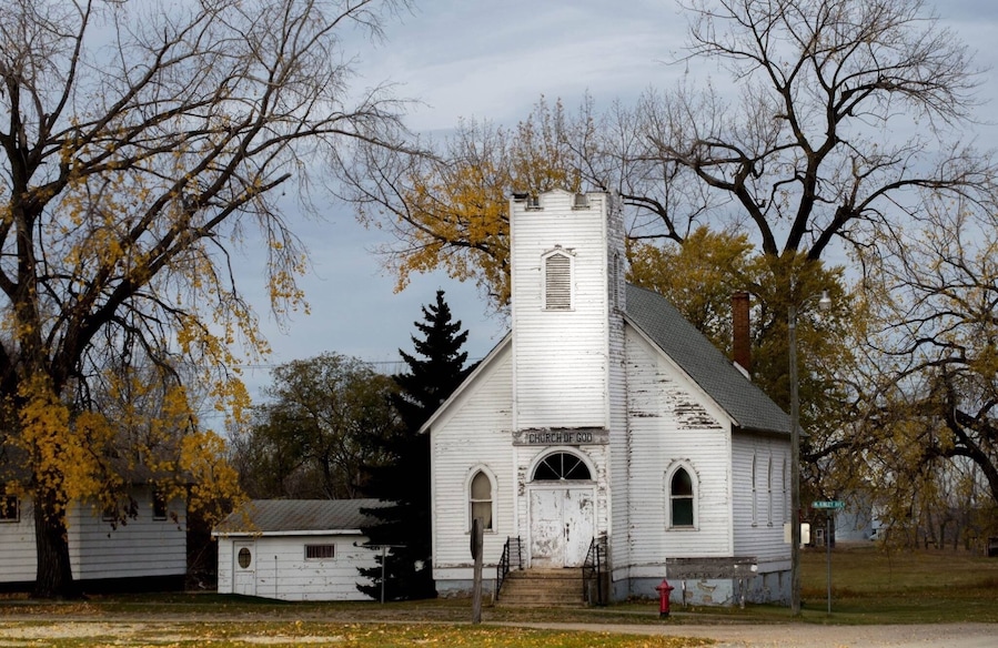 One of the many ghost towns of North Dakota I visited in 2016. Manfred is an unincorporated community in Wells County, North Dakota, United States