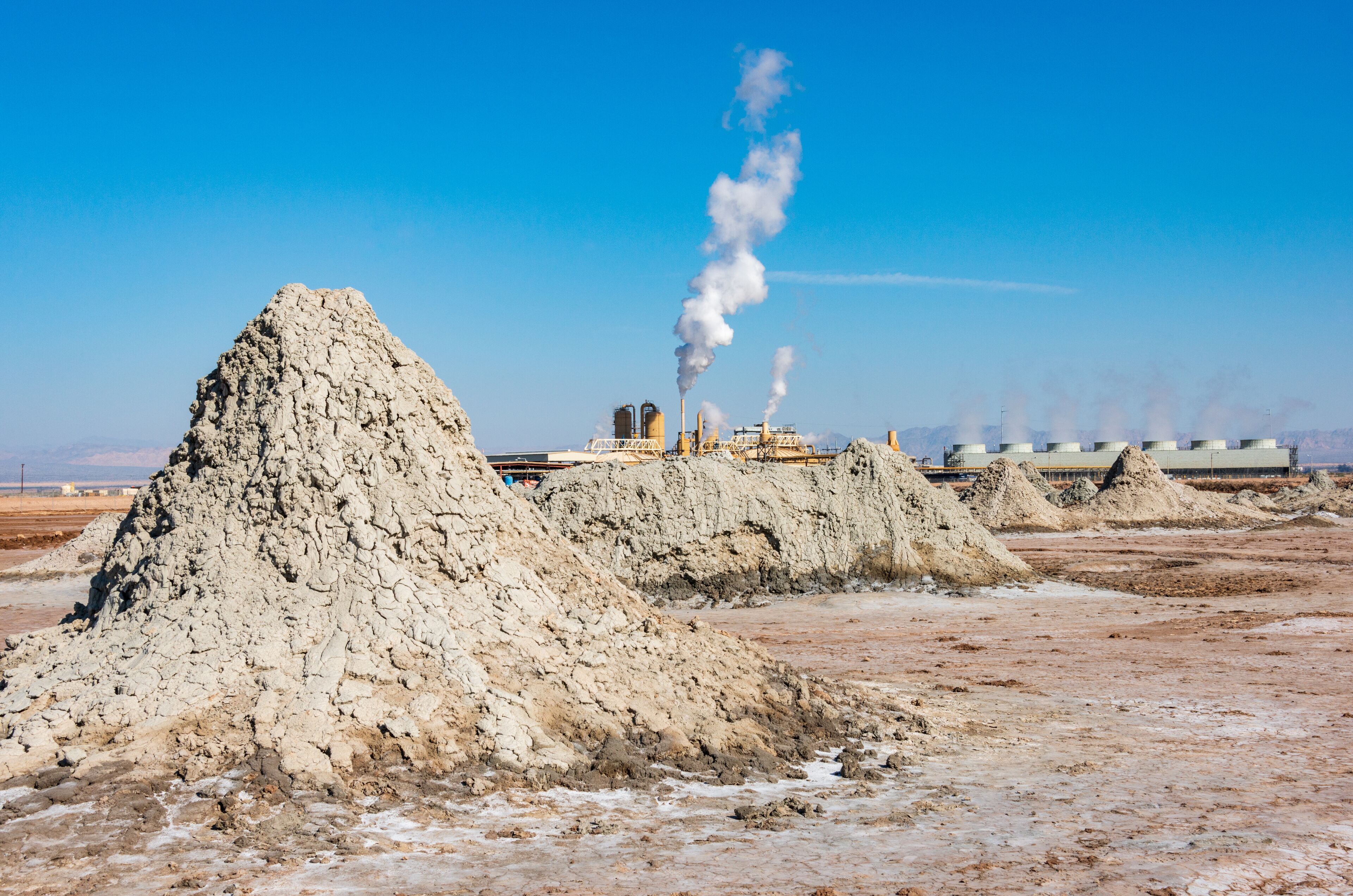 The Salton's Sea Geothermal Features