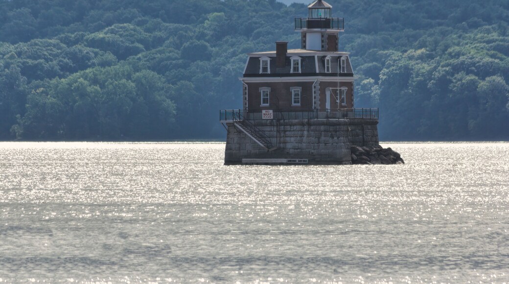 Hudson Athens Lighthouse