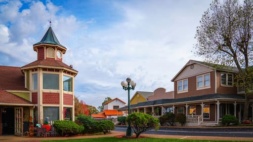 Osage Beach Landmark Buildings in the Historic District on the Main Street near the Lake of the Ozarks in Camden and Miller Counties in Missouri, USA
