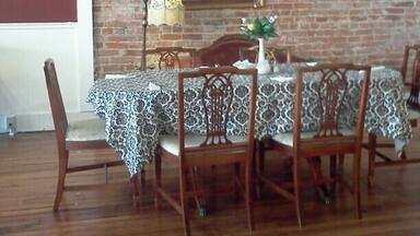 Great home cooked lunch. Service is very extraordinary. Loved it!