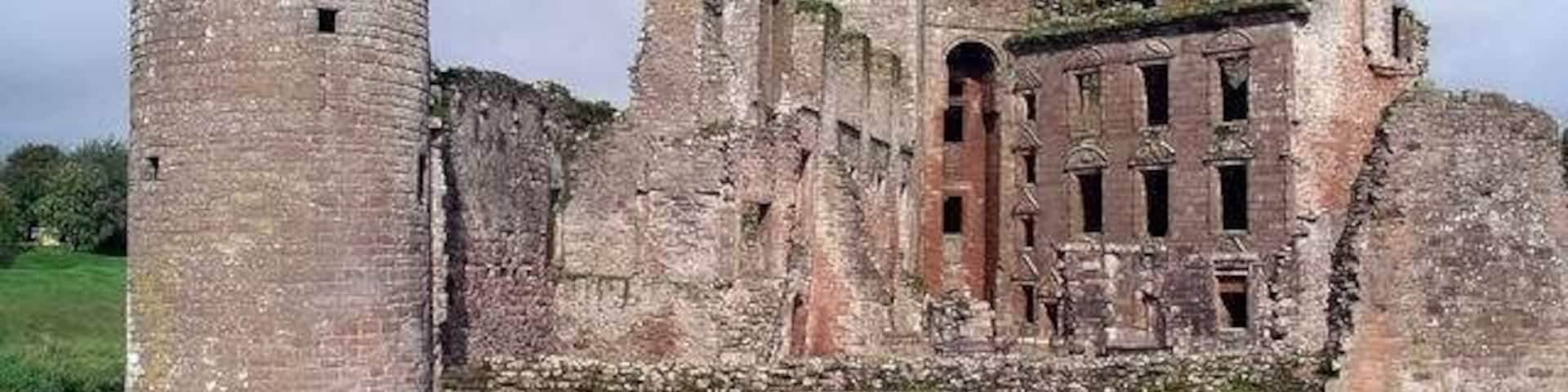 Caerlaverock Castle. The southwest tower, on the left, is known as Murdoch's Tower, in reference to Murdoch, Duke of Albany, who was confined there in 1425. On the right, the impressive facade is that of the Nithsdale Lodging, which was built by Robert, first Earl of Nithsdale, in around 1634. For more information, see 979072.