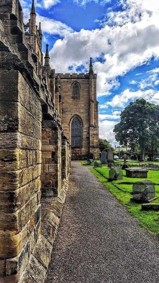 Dunfermline Abbey is situated in Fife and has seven kings buried there, one is Robert the Bruce. Beautiful Abbey to visit with so much history. Well worth a look.