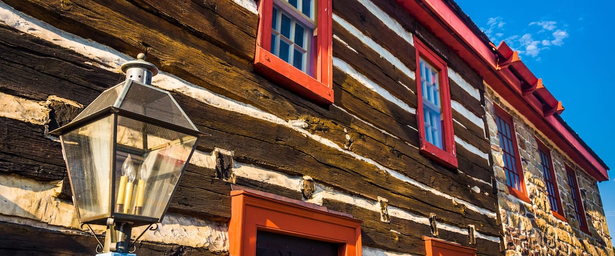 Lamp and old house in New Oxford, Pennsylvania.