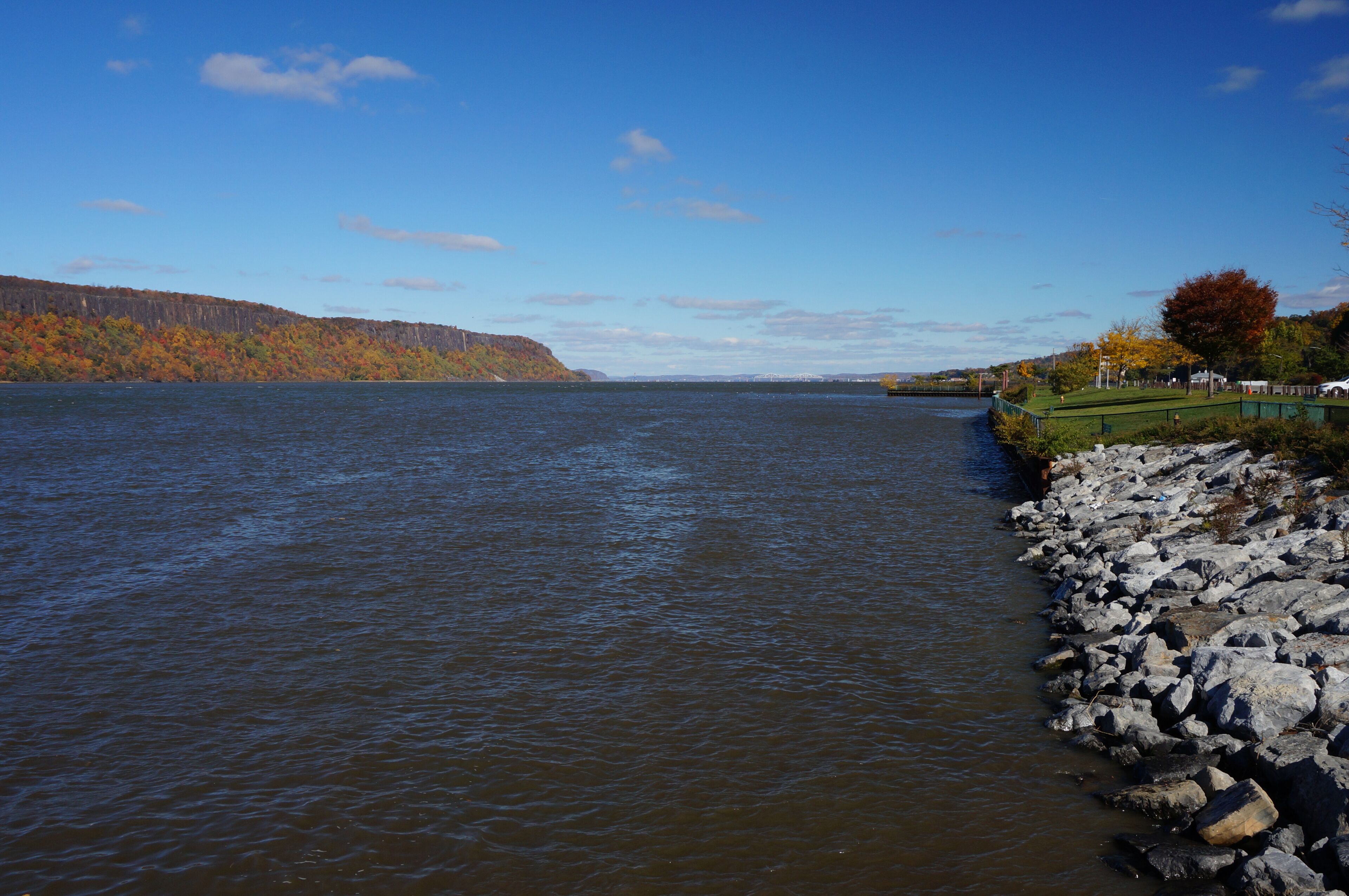 Looking down the Hudson River from Yonker New York with the New Jersey Palisades on the opposite shore.