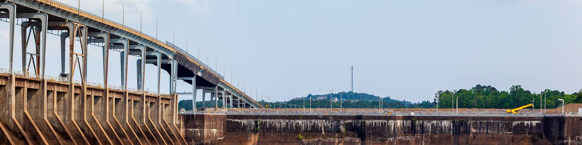 Pickwick Landing Dam is a hydroelectric lock and dam on the Tennessee River..