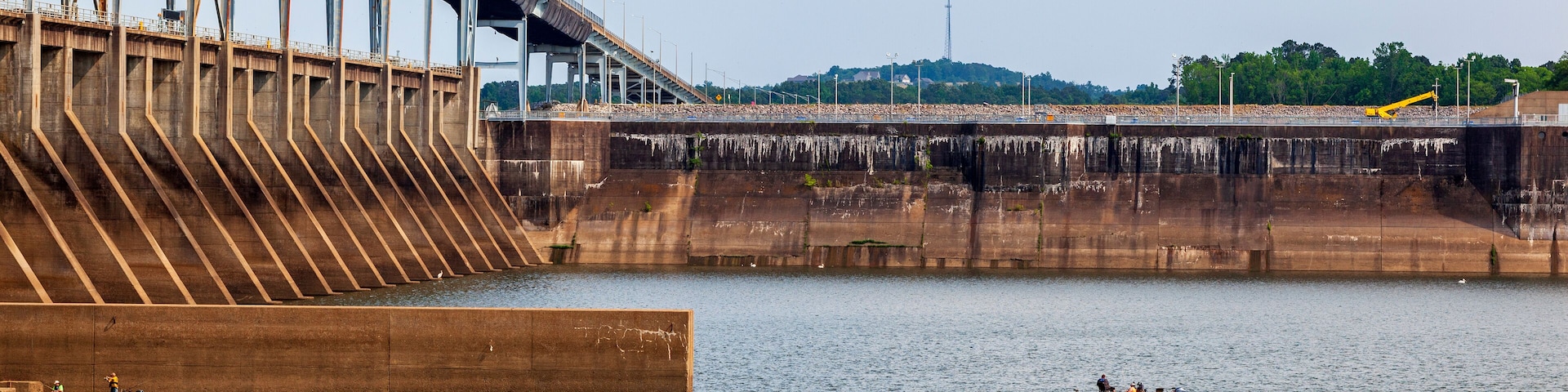 Pickwick Landing Dam is a hydroelectric lock and dam on the Tennessee River..