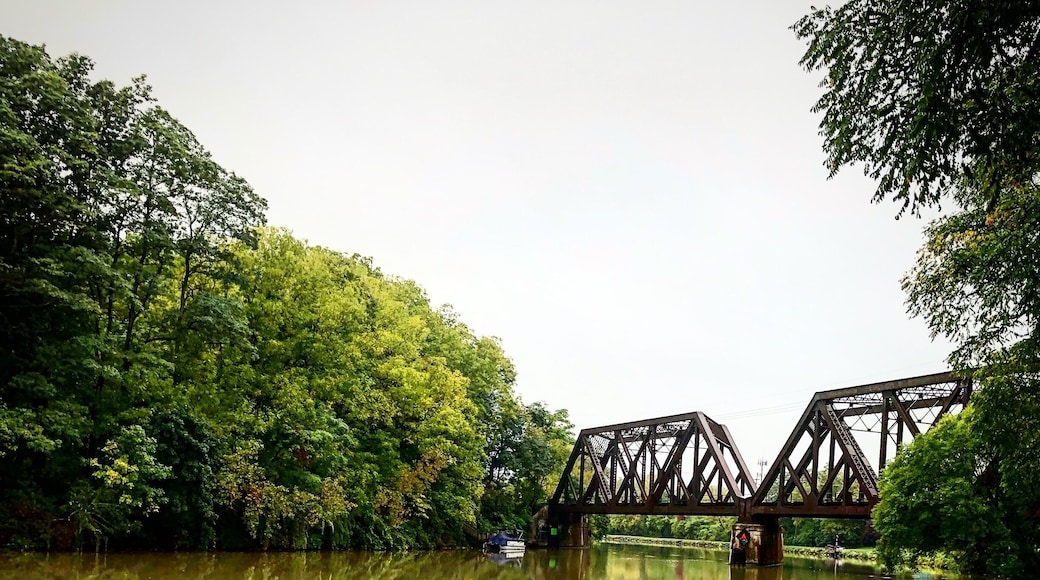 View of the Erie Canal right outside Del Monte Lodge and Spa in Pittsford, NY. Such a pretty locale and one of the best hotels Iâve ever stayed at. They have a great restaurant as well.