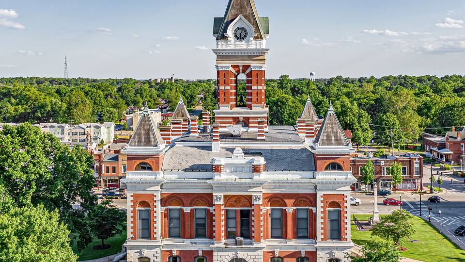Gibson County Courthouse