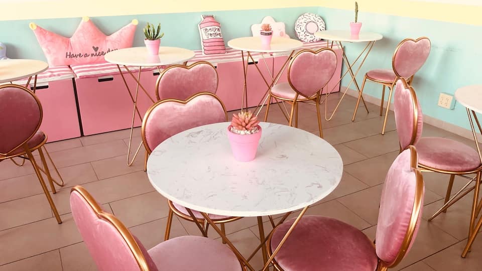 #GoodEats
Cutest cafe in My area. Ginger milk tea was tasty!