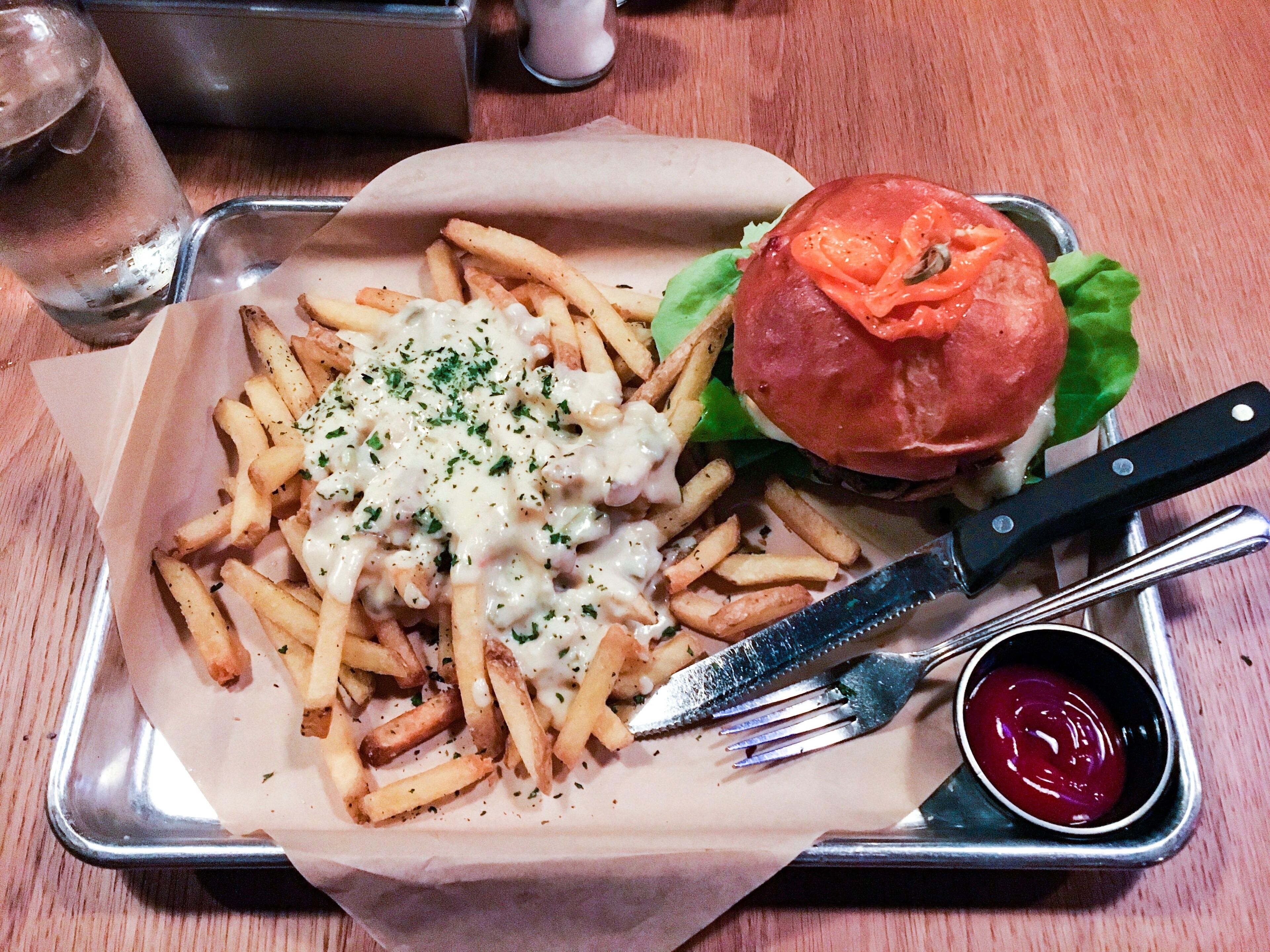 Really great grass-fed beef burgers here, particularly the Arsonist with Harissa Pepper Aioli and Fire Roasted Serranos.