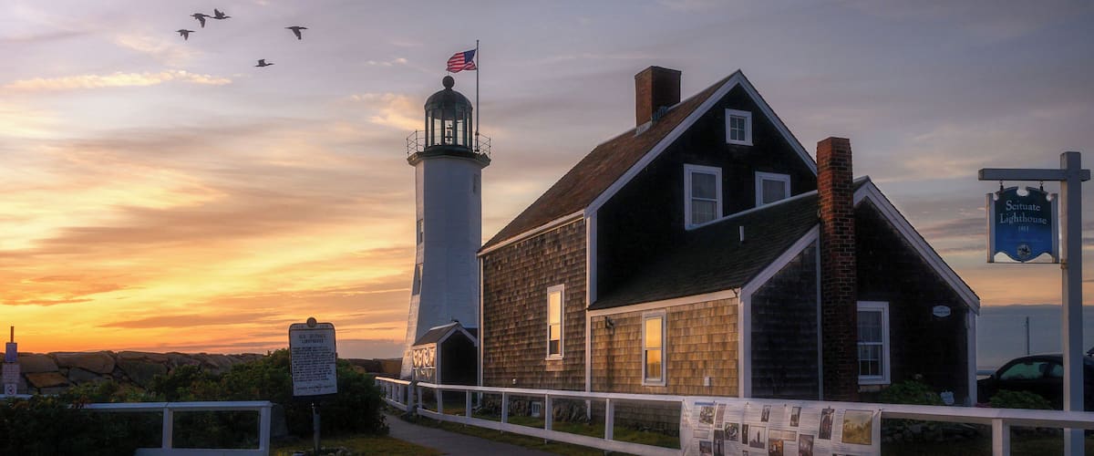 The lighthouse is an active private aid to navigation, managed by the Scituate Historical Society.
The grounds around the lighthouse are open all year. The tower is open only during occasional open houses.
There are enough parking space and benches to chill out.
#Adventure #MyBackyard #trovember
