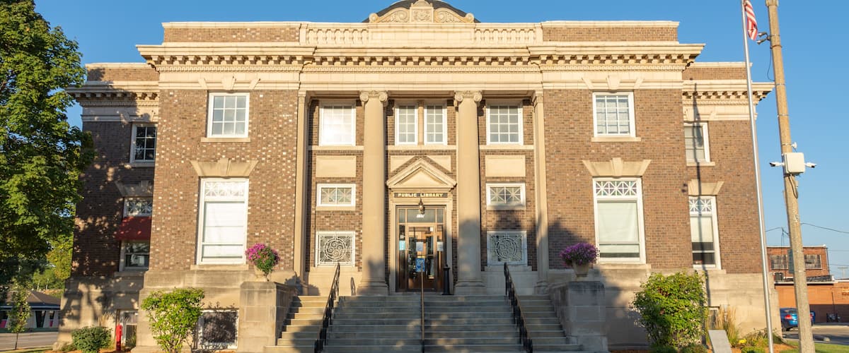 Streator, Illinois, USA - September 16th 2021 - The Streator public library in the morning light.  The Carnegie foundation granted $35,000 towards its construction it opened in January 1903.