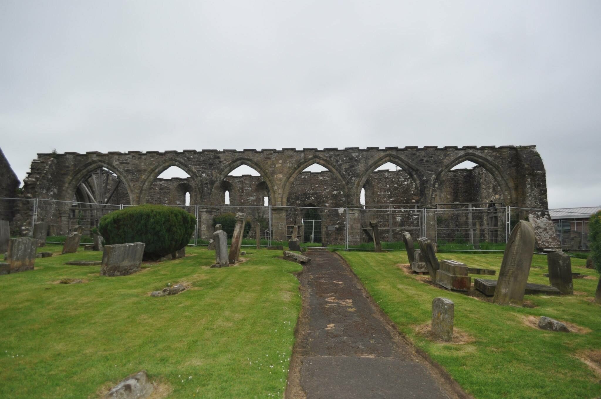 St Kentigern's Church. Scottish hero William Wallace married his Sweetheart Marian Braidfute in this now ruined church.