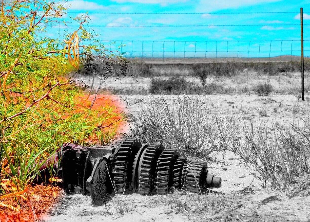 Mini Takes the States Road Rally Albuquerque to Lubbock Leg:

Sometimes you are on a long long road... with no stops.
Sometimes you drink a lot of coffee before traveling down that long long road.
Sometimes it results in an unexpected stop... that results in an unexpected find and you take a picture.

There ya have it. Never saw it coming but...  its here now. 

#MTTS14 #minitakesthestates