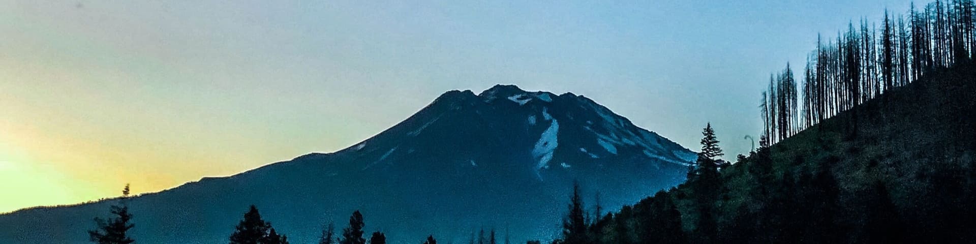 Northern California, Beautiful mountains and views of Mount Shasta. If youâre looking for a cool little California town thatâs away from the city and everyone makes you feel at home. Check out Weed, California. This has become one of my favorite places to explore while traveling through Northern California and has some of the most beautiful views you could ever ask for. #california