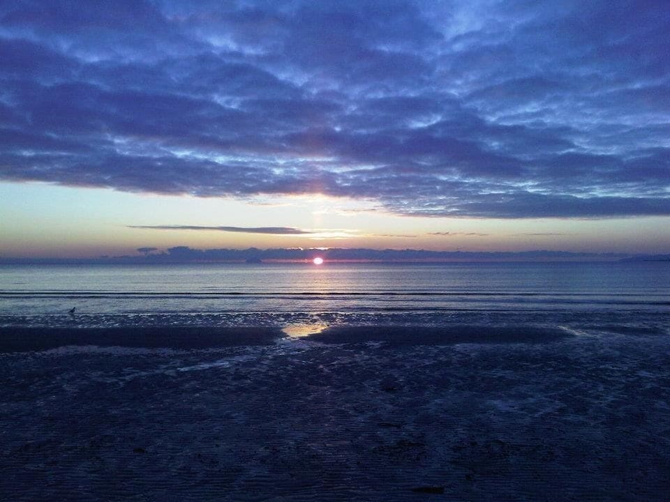 #Golden Hour

Troon Beach. Great for Kitesurfing.