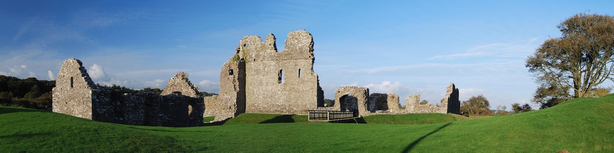 Ogmore castle