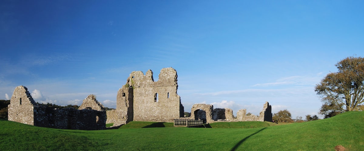 Ogmore castle